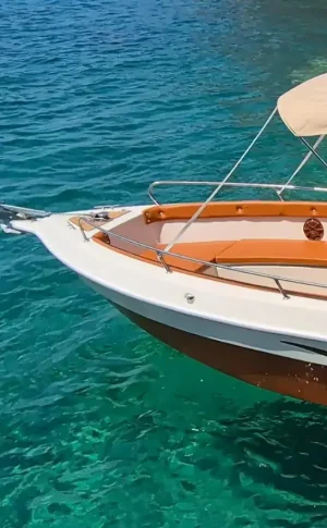 Private Boat Trips in Paleokastritsa